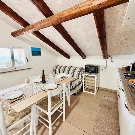 San Lorenzo Holiday Apartment *