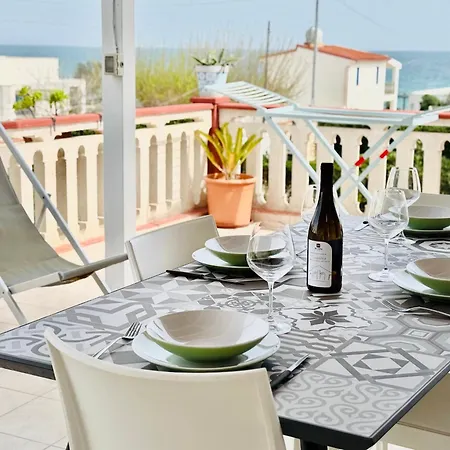 San Lorenzo Holiday