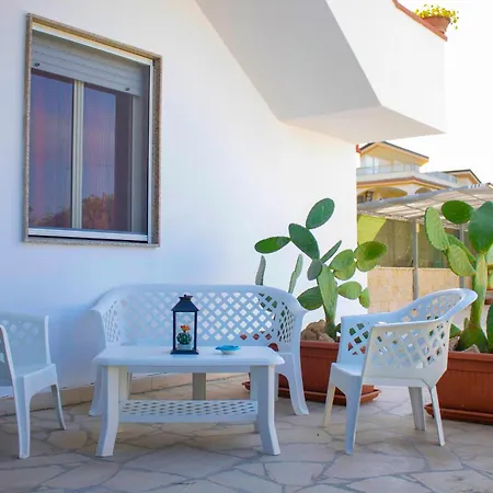 San Lorenzo Holiday